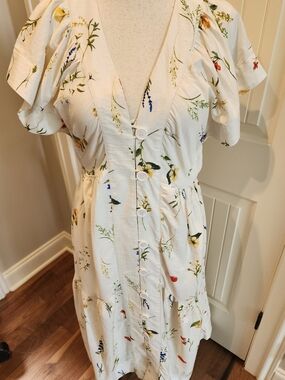 UMGEE- White Floral Button-Front Women’s Dress SIZE LARGE